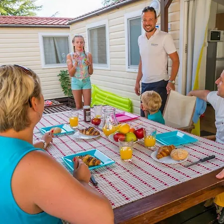 Ferienpark Mobile Homes Solaris Vacanceselect 4*